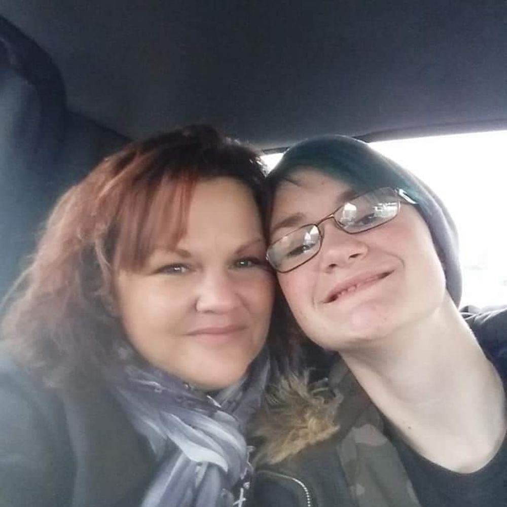 Meet your Posher, Candi